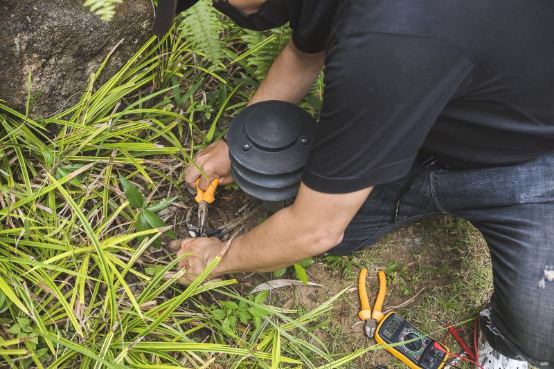 Outdoor Lighting Repair detail